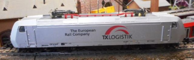 marklin locomotora referencia 36883