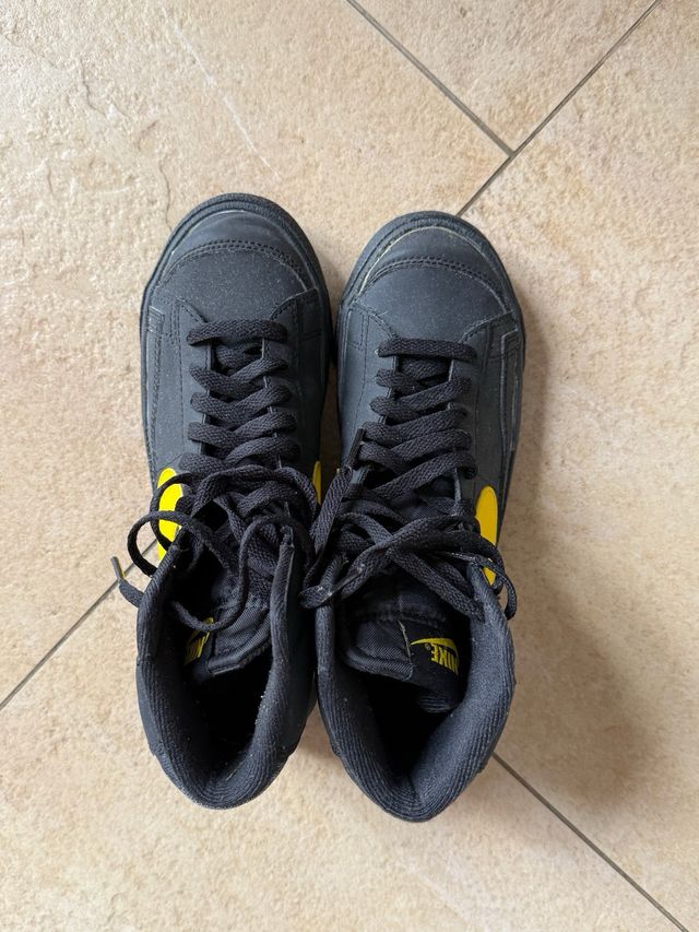 Nike Blazer Mid '77 - Negras/Amarillas