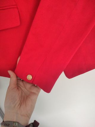 Chaqueta blaze roja Mango talla S.