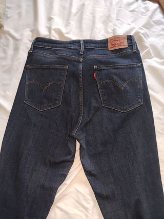 Pantalón levis