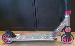 Patinete Scooter Oxelo / Niña (Perfecto estado)