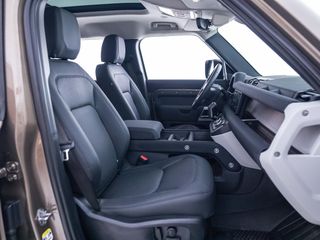 Land Rover Defender 3.0 I6 Mhev 250 AWD SE