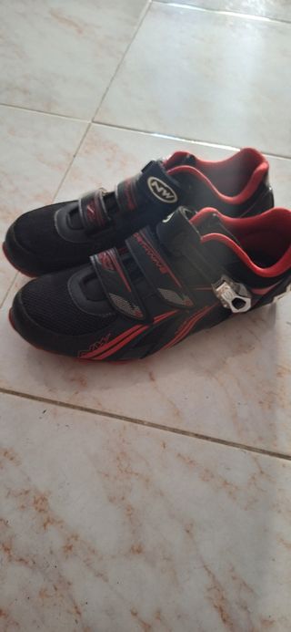 Zapatillas ciclismo North Wave talla 46 con calas 
