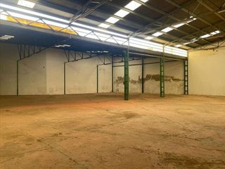 Nave industrial en venta en Tobarra
