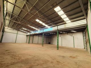 Nave industrial en venta en Tobarra
