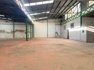 Nave industrial en venta en Tobarra