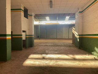 Nave industrial en venta en Tobarra