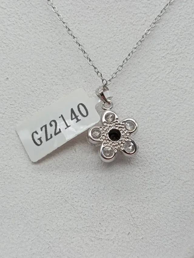 Colgante de  Plata 925 Flor Negra + cadena