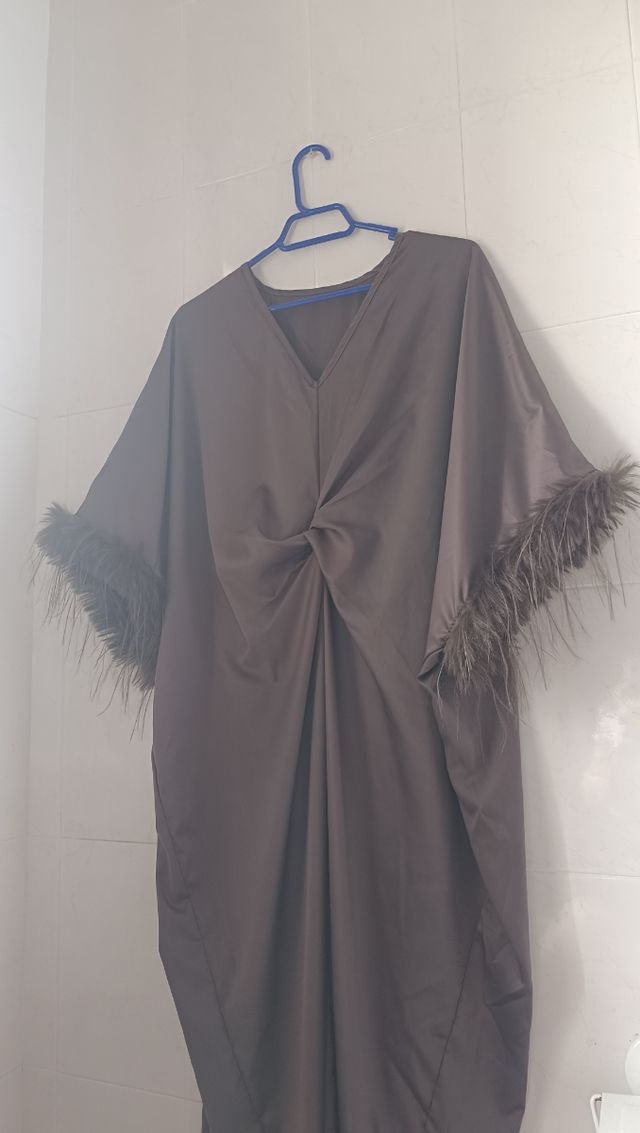 Vestido marrón elegante