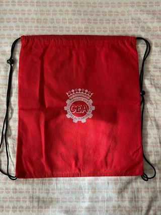 Mochila roja de cintas CEA 
