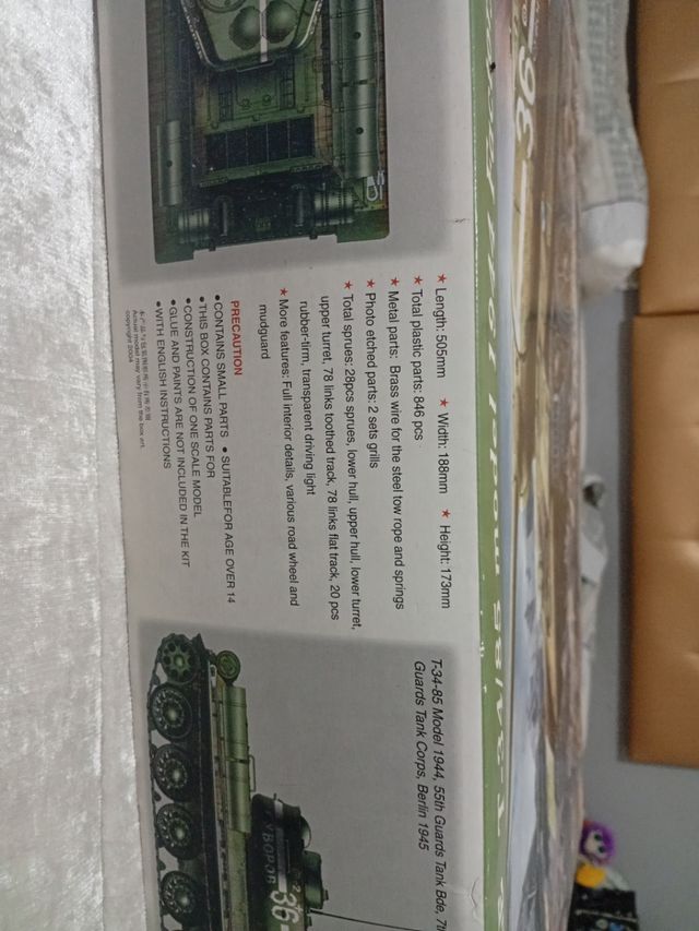 Maqueta Tanque T-34/85 Trumpeter 1/16