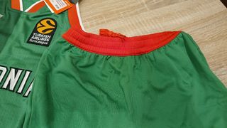 Equipación Baloncesto Baskonia Kelme