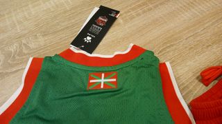 Equipación Baloncesto Baskonia Kelme