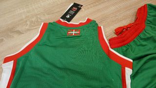 Equipación Baloncesto Baskonia Kelme