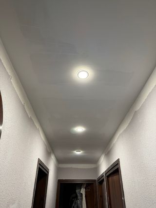 Electricista, instalador.