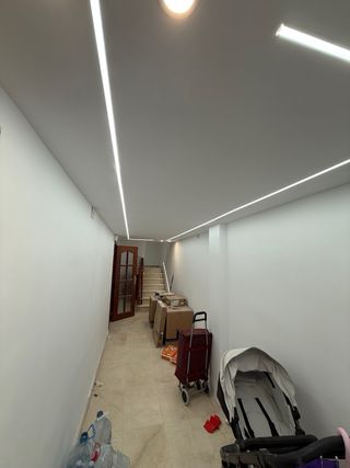 Electricista, instalador.
