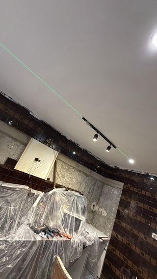 Electricista, instalador.