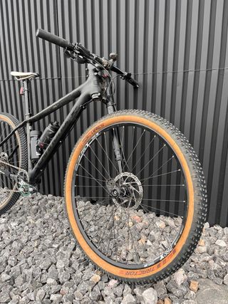 Bici MTB Cannondale FSI Carbon 29” Talla M