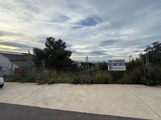 Terreno en venta en Eixample Residencial en Roda de Barà