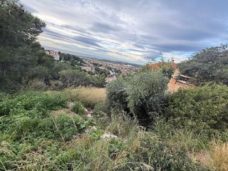 Terreno en venta en Eixample Residencial en Roda de Barà