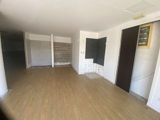 Local comercial en venta en Parets del Vallès