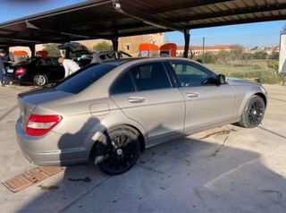 Mercedes-Benz Clase C 2008