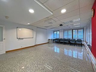 Oficina en alquiler en Ermitagaña - Mendebaldea en Pamplona