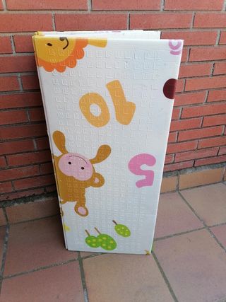 Alfombra juegos infantil
Dos caras