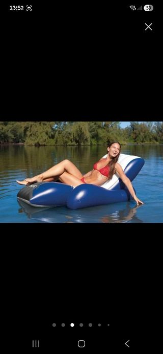 Tumbona hinchable piscina