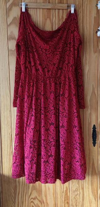 Vestido rojo encaje fiesta