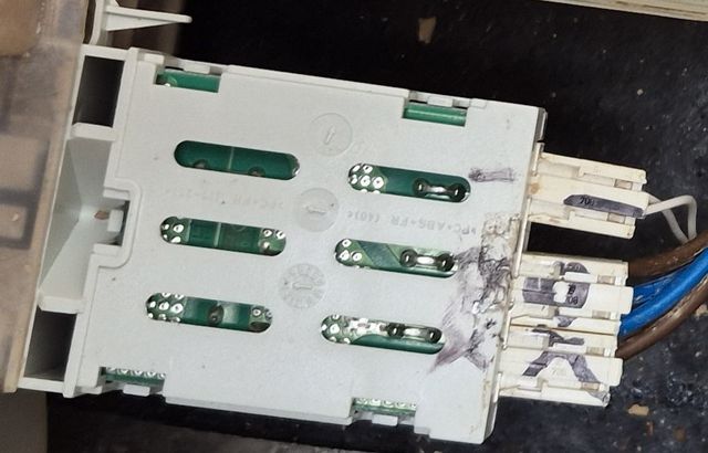 Rele EZL 517A Lavavajillas Miele 9053390