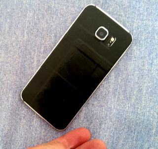 Samsung Galaxy S6 64 GB + 3 baterías nuevas + fund