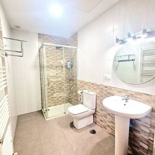 Casa adosada en venta en Vistahermosa en Alicante