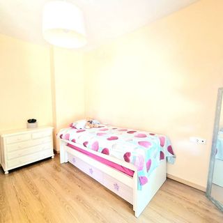 Casa adosada en venta en Vistahermosa en Alicante