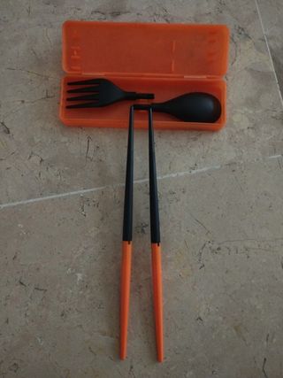 Cubiertos viaje Japón: palillos, cuchara, tenedor