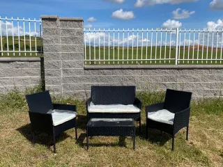 Conjunto jardín mimbre negro