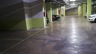 Garaje en venta en Mestral en Reus