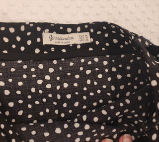 Falda mini lunares blanco y negro