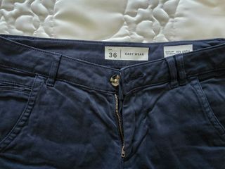 Bermuda Easy Wear azul, talla 36