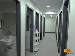 Local comercial en venta en El Castell-Poble Vell en Castelldefels