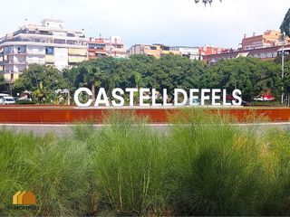 Local comercial en venta en El Castell-Poble Vell en Castelldefels