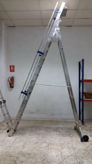 Escalera industrial 4m