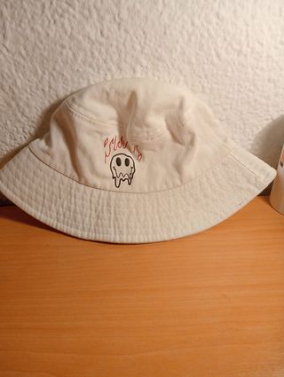 Gorro pescador blanco