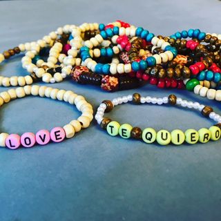 Pulseras artesanales