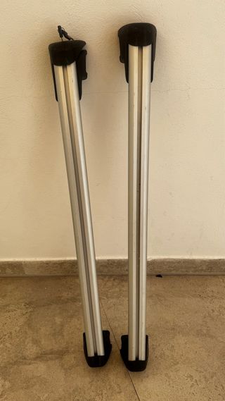 Barra portaequipajes coche