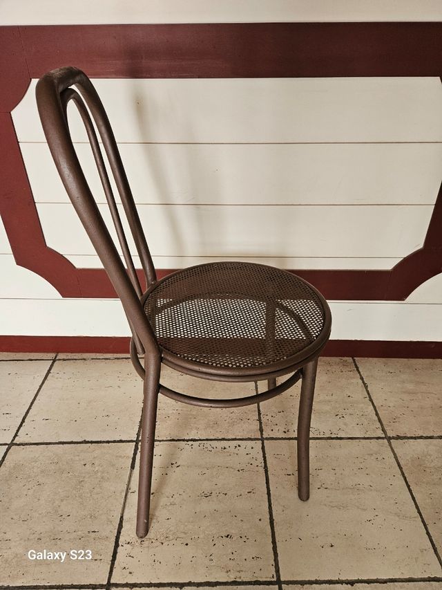 Silla vintage metal marrón