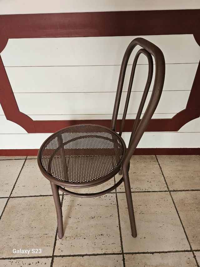 Silla vintage metal marrón