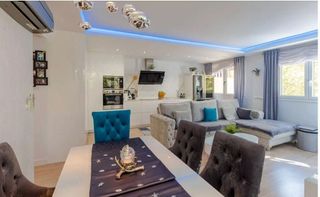 Piso en venta en Los Jardines de Marbella - La Ermita en Marbella