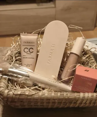 Bolsas regalo DR.C.Tuna & FARMASI