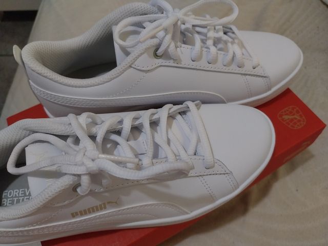 Zapatillas Puma blancas. SIN ESTRENAR